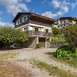 Les Tourelles בקתה *